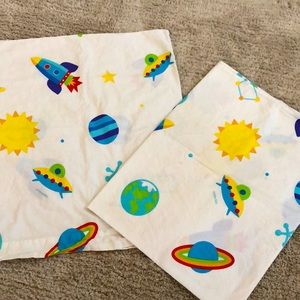 Set of 2 space themed pillowcases